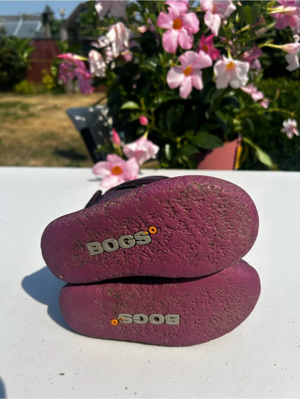 Bogs Kids baby Girl’s Plum/Pink Floral Waterproof Boots Size 7